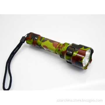 Hot Sale High Power Icr18650 (2200mAh) Battery 2000 Lumens Rechargeableled Geepas Flashlight (ZSHT0008)